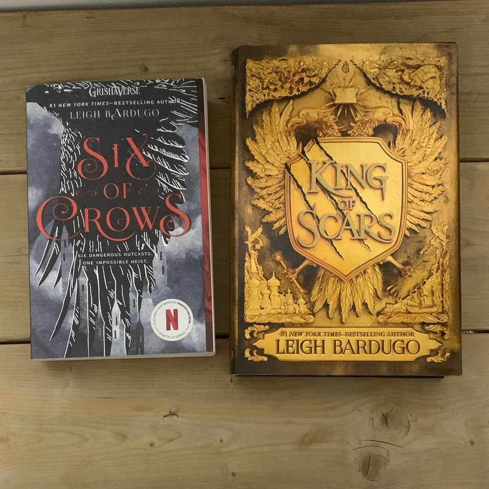 Six of Crows and King of Scars Books By Leigh Bardugo
